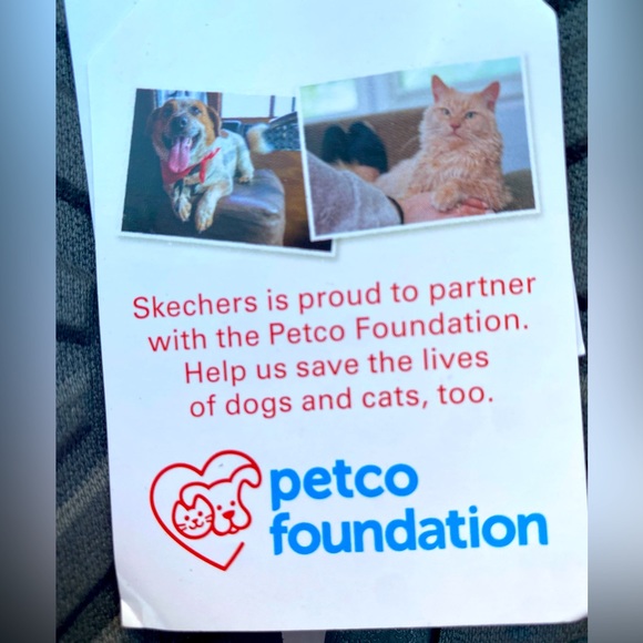 - Sketchers Memory Foam Slippers - Picture 6 of 6